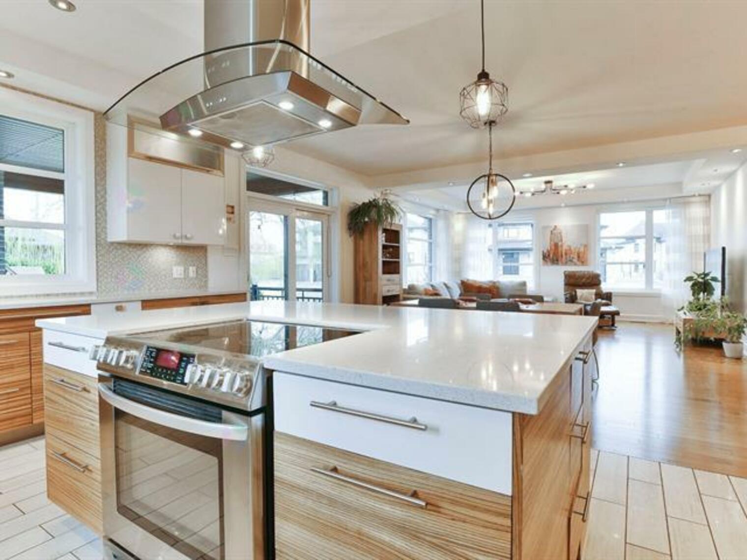 305 Rue Gagné, Terrebonne (Terrebonne), Québec J6Y1H6