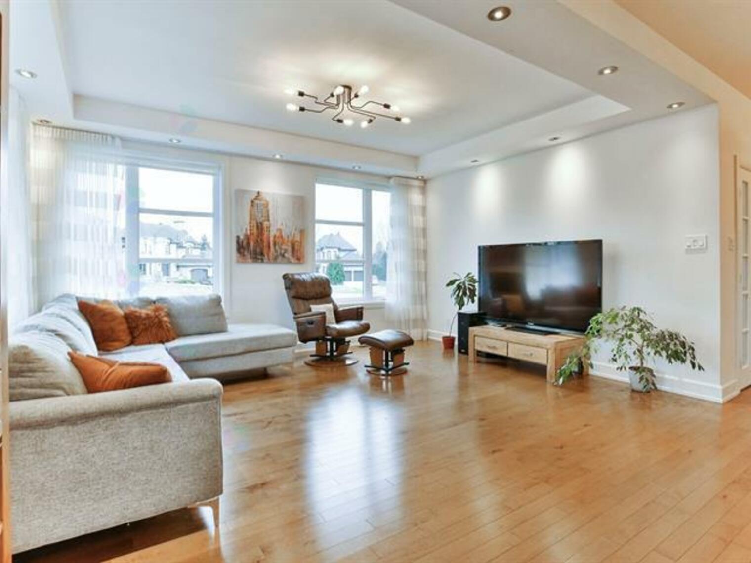 305 Rue Gagné, Terrebonne (Terrebonne), Québec J6Y1H6